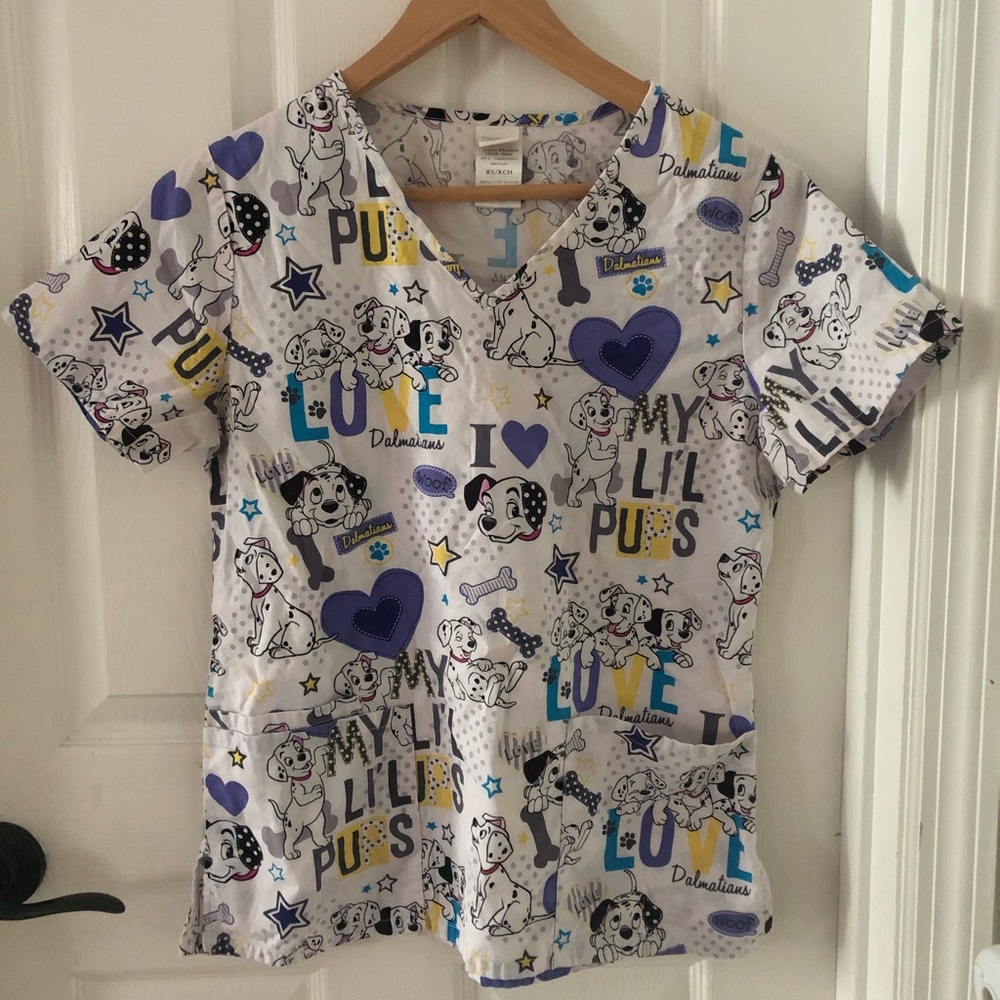 Disney 101 Dalmatians pediatric scrub top size XS